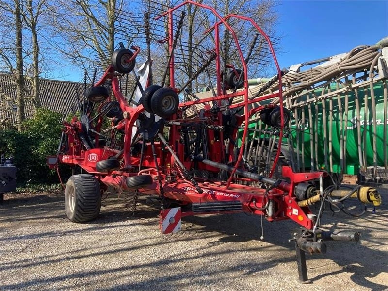 Lely Hibiscus 1515 CD Profi - Faneuse: photos 3 Lely Hibiscus 1515 CD Profi - Faneuse: photos 3