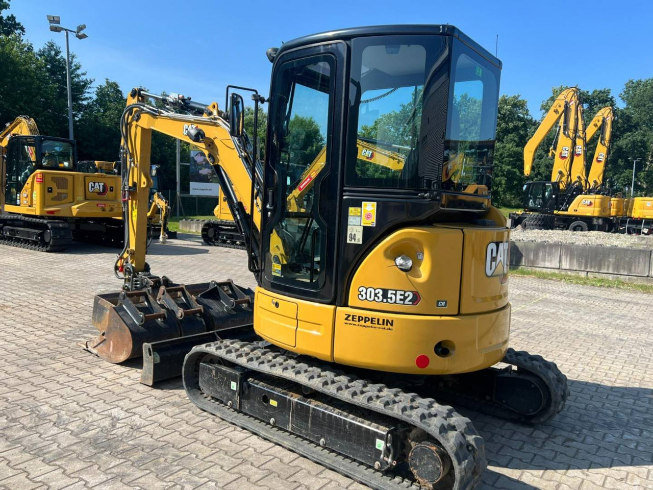 CAT 303.5E2CR - Pelle sur chenille: photos 4 CAT 303.5E2CR - Pelle sur chenille: photos 4