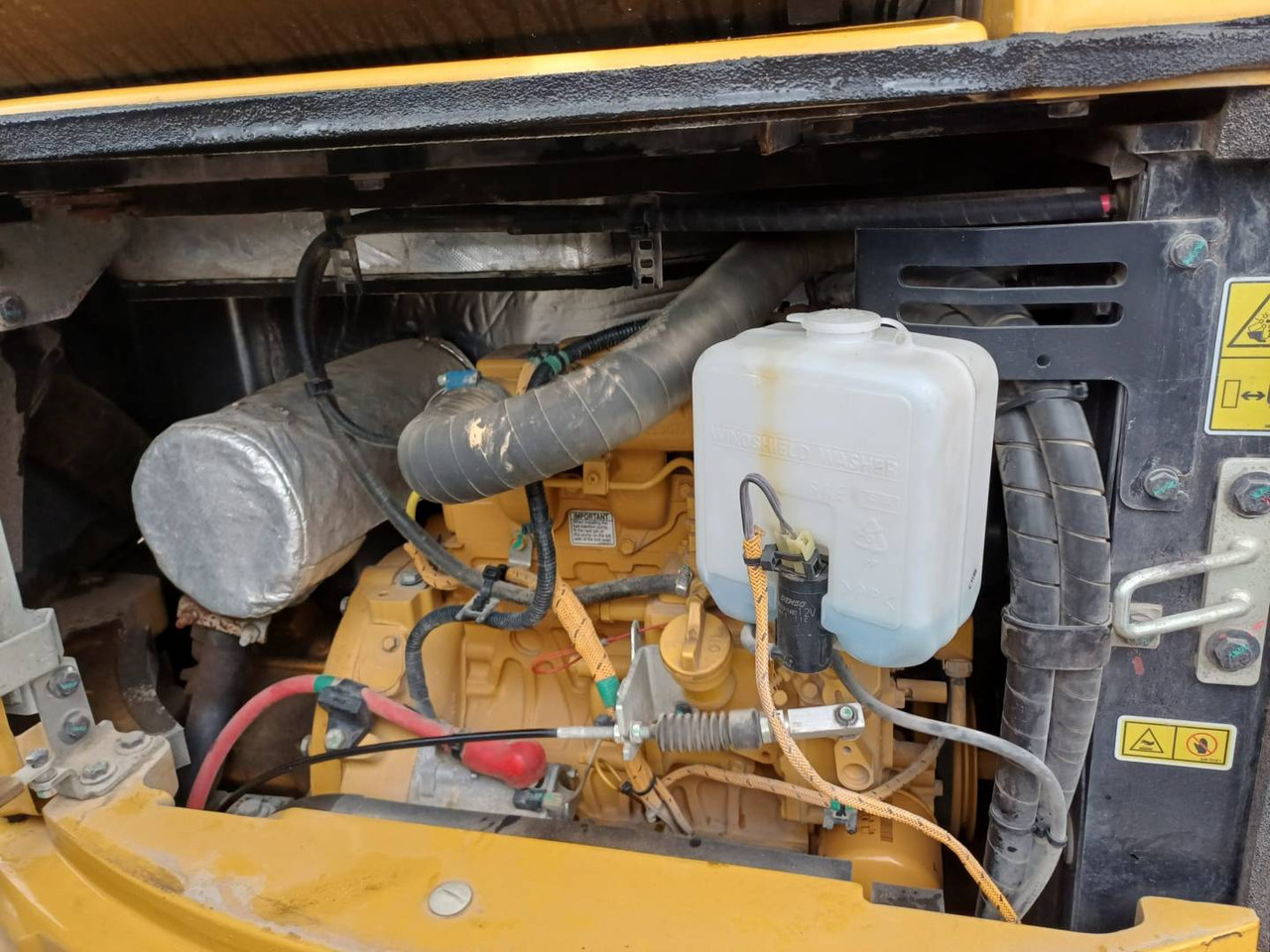 Pelle sur chenille CAT 303.5ECR: photos 14 Pelle sur chenille CAT 303.5ECR: photos 14