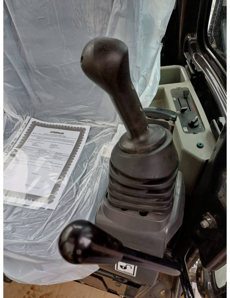 Pelle sur chenille CAT 303.5ECR: photos 16 Pelle sur chenille CAT 303.5ECR: photos 16