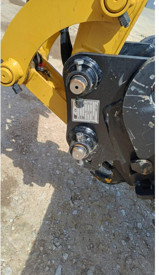 Pelle sur chenille CAT 302.7CR: photos 10