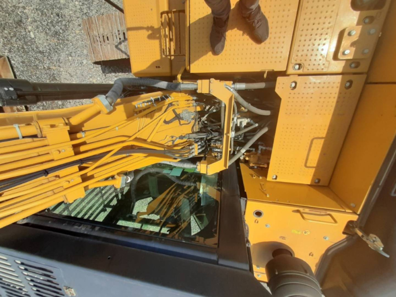 Pelle sur chenille CAT 323FL: photos 16