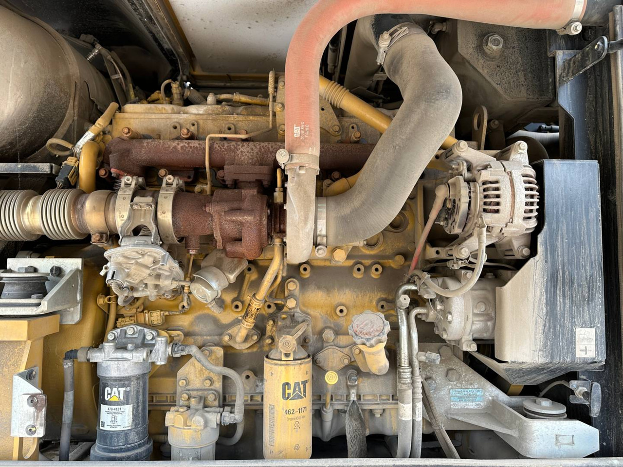 Pelle sur pneus CAT M318F: photos 7