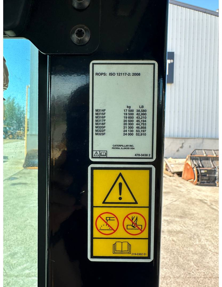 Chargeuse sur pneus CAT M318F: photos 11