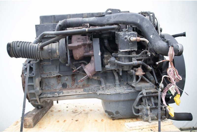 MAN D0836LFL40 EURO2 240 PS - Moteur pour Camion: photos 1 MAN D0836LFL40 EURO2 240 PS - Moteur pour Camion: photos 1