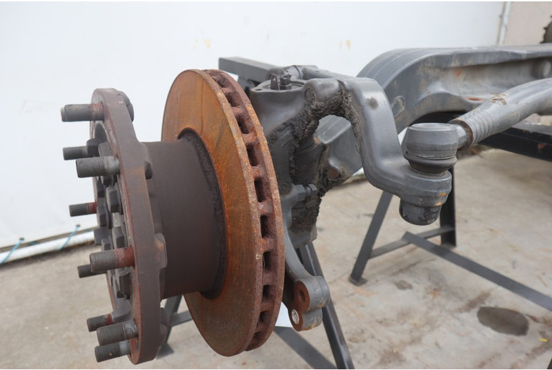 Mercedes-Benz F-8A/C22.5 739573F712392 - Essieu avant pour Camion: photos 2 Mercedes-Benz F-8A/C22.5 739573F712392 - Essieu avant pour Camion: photos 2