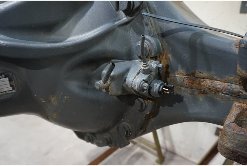 Mercedes-Benz R440-13A/C22.5 41/18 I=2.278 - Essieu arrière pour Camion: photos 3 Mercedes-Benz R440-13A/C22.5 41/18 I=2.278 - Essieu arrière pour Camion: photos 3