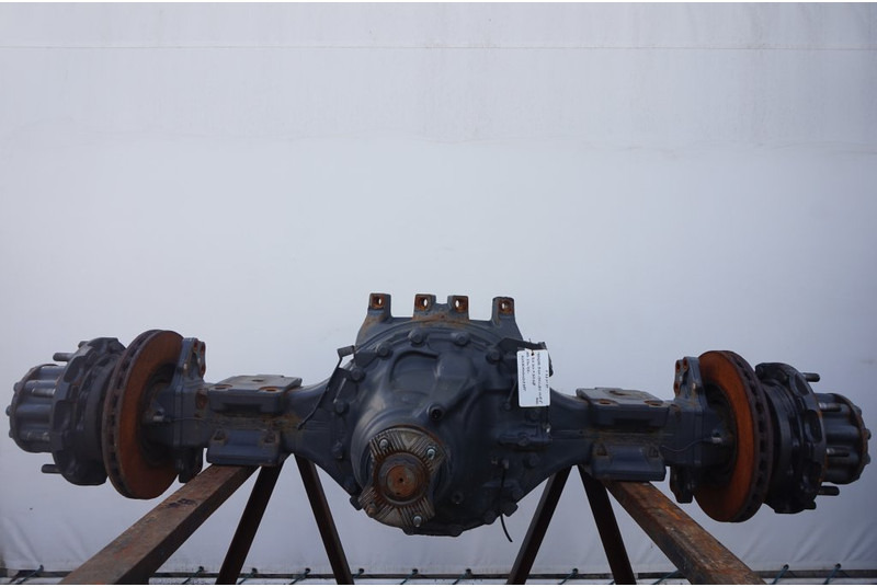 Mercedes-Benz R440-13A/C22.5 47/18 I=2.611 MODEL 2 - Essieu arrière pour Camion: photos 1 Mercedes-Benz R440-13A/C22.5 47/18 I=2.611 MODEL 2 - Essieu arrière pour Camion: photos 1