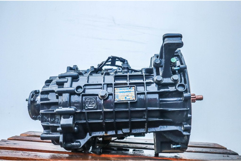 ZF 6AS800TO TGL EURO6 81.32004-6338 - Boîte de vitesse pour Camion: photos 1 ZF 6AS800TO TGL EURO6 81.32004-6338 - Boîte de vitesse pour Camion: photos 1