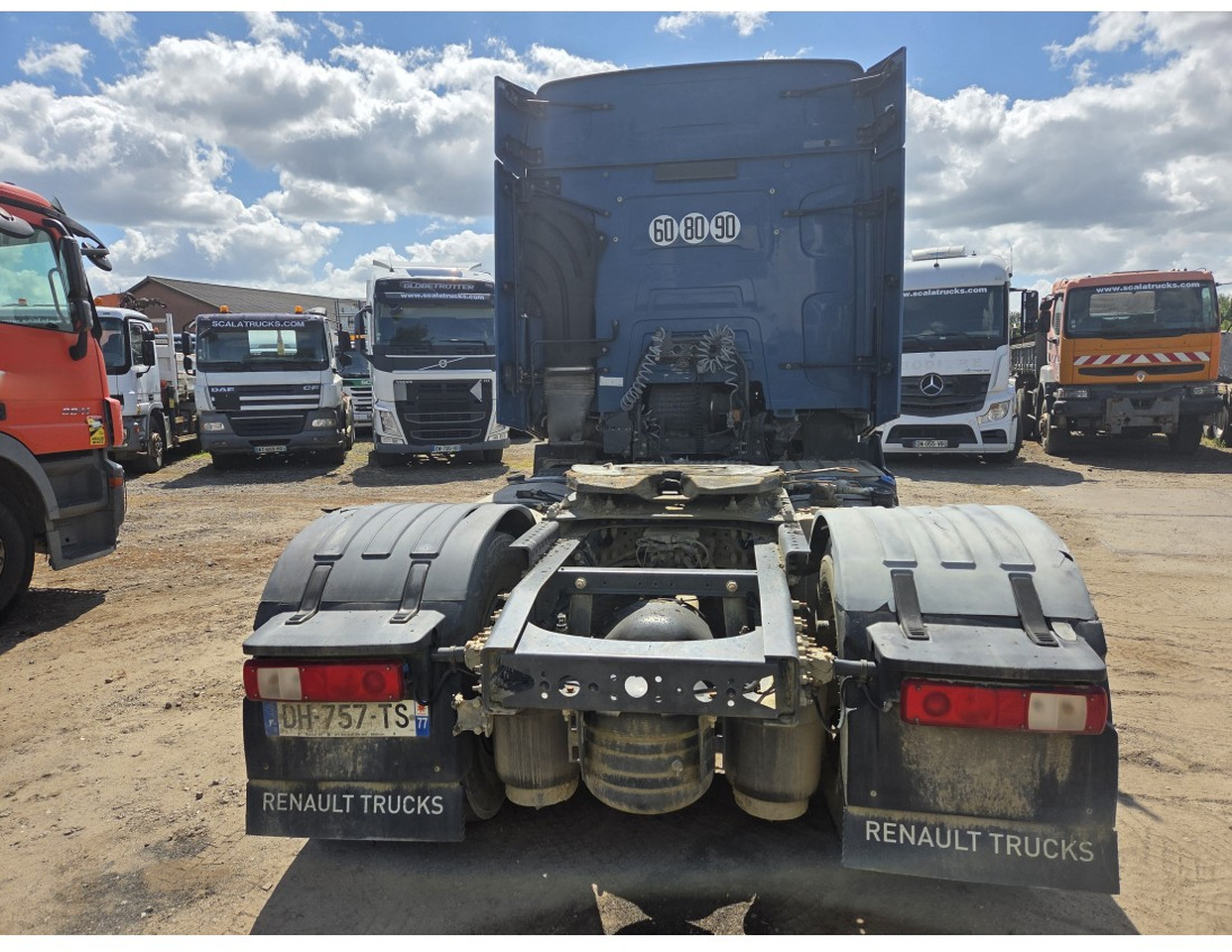 Renault T 460 4X2 Tractor Unit Retarder Hydraulic - Tracteur routier: photos 4 Renault T 460 4X2 Tractor Unit Retarder Hydraulic - Tracteur routier: photos 4