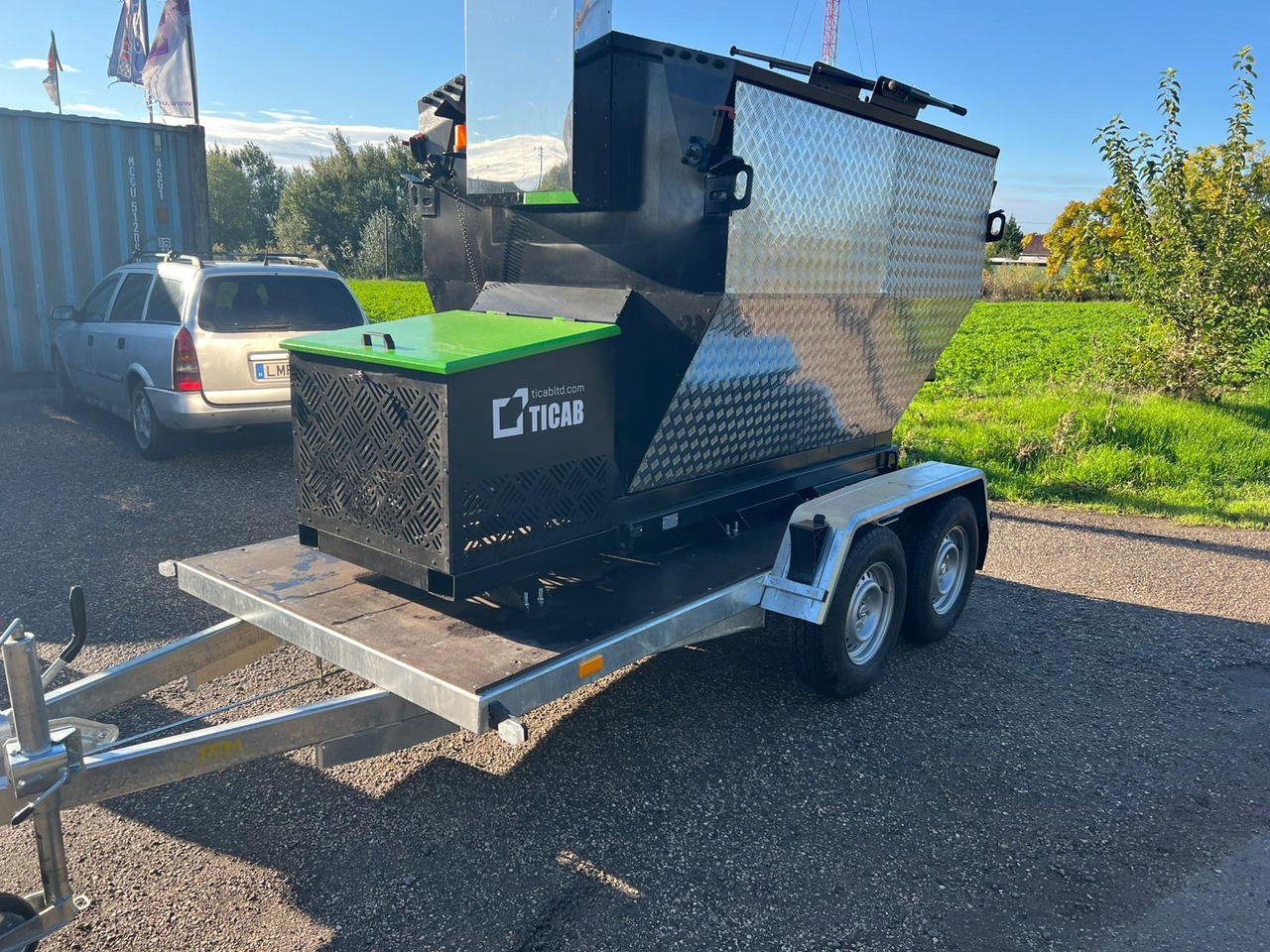 TICAB Asphalt Hot Box from the Manufacturer for 2,8 t, termiskais bunkurs asfaltam HB-2 - Travaux routiers: photos 4 TICAB Asphalt Hot Box from the Manufacturer for 2,8 t, termiskais bunkurs asfaltam HB-2 - Travaux routiers: photos 4