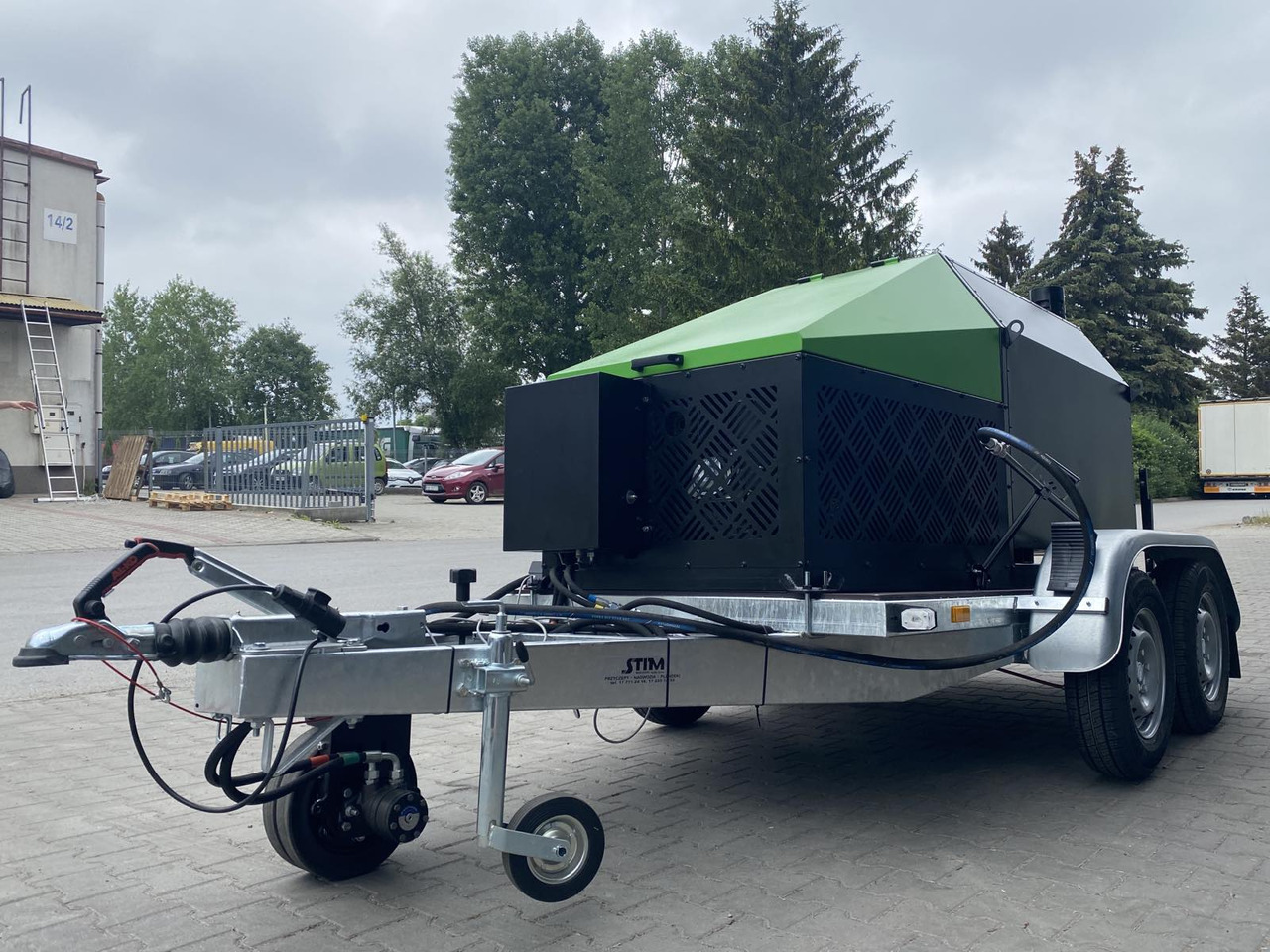 TICAB SelfPropelled Bitumen Emulsion Sprayer,1000L,Manufacturer - Répandeuse: photos 3 TICAB SelfPropelled Bitumen Emulsion Sprayer,1000L,Manufacturer - Répandeuse: photos 3