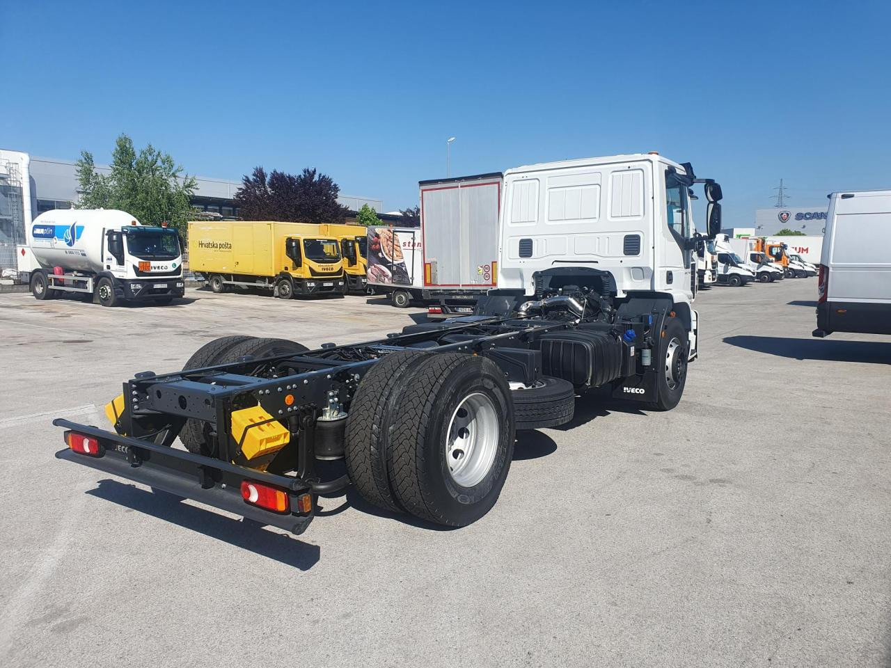IVECO Eurocargo ML180E32/P - Châssis cabine: photos 4 IVECO Eurocargo ML180E32/P - Châssis cabine: photos 4
