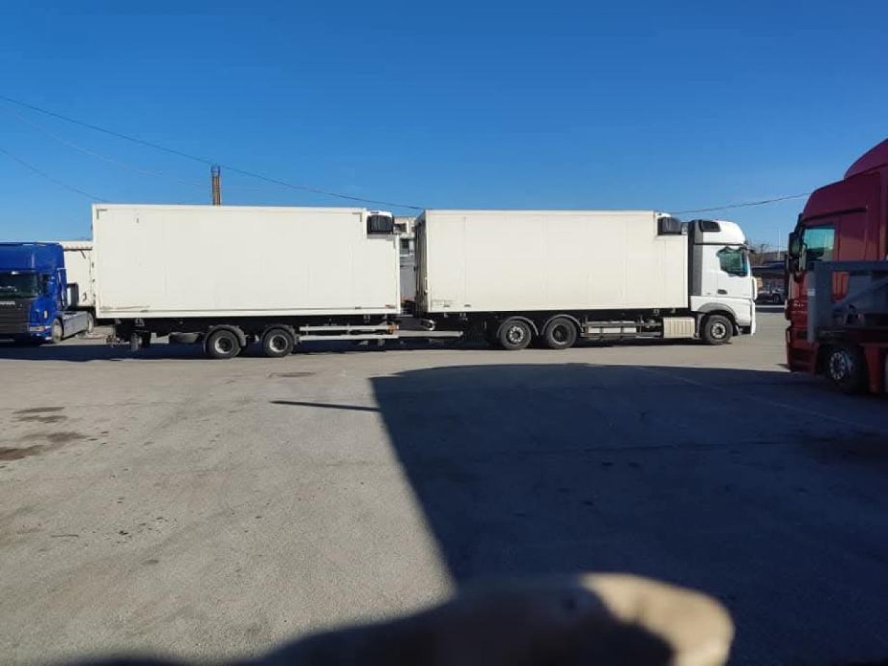 MERCEDES-BENZ Actros 25.480 - Utilitaire frigorifique: photos 3 MERCEDES-BENZ Actros 25.480 - Utilitaire frigorifique: photos 3