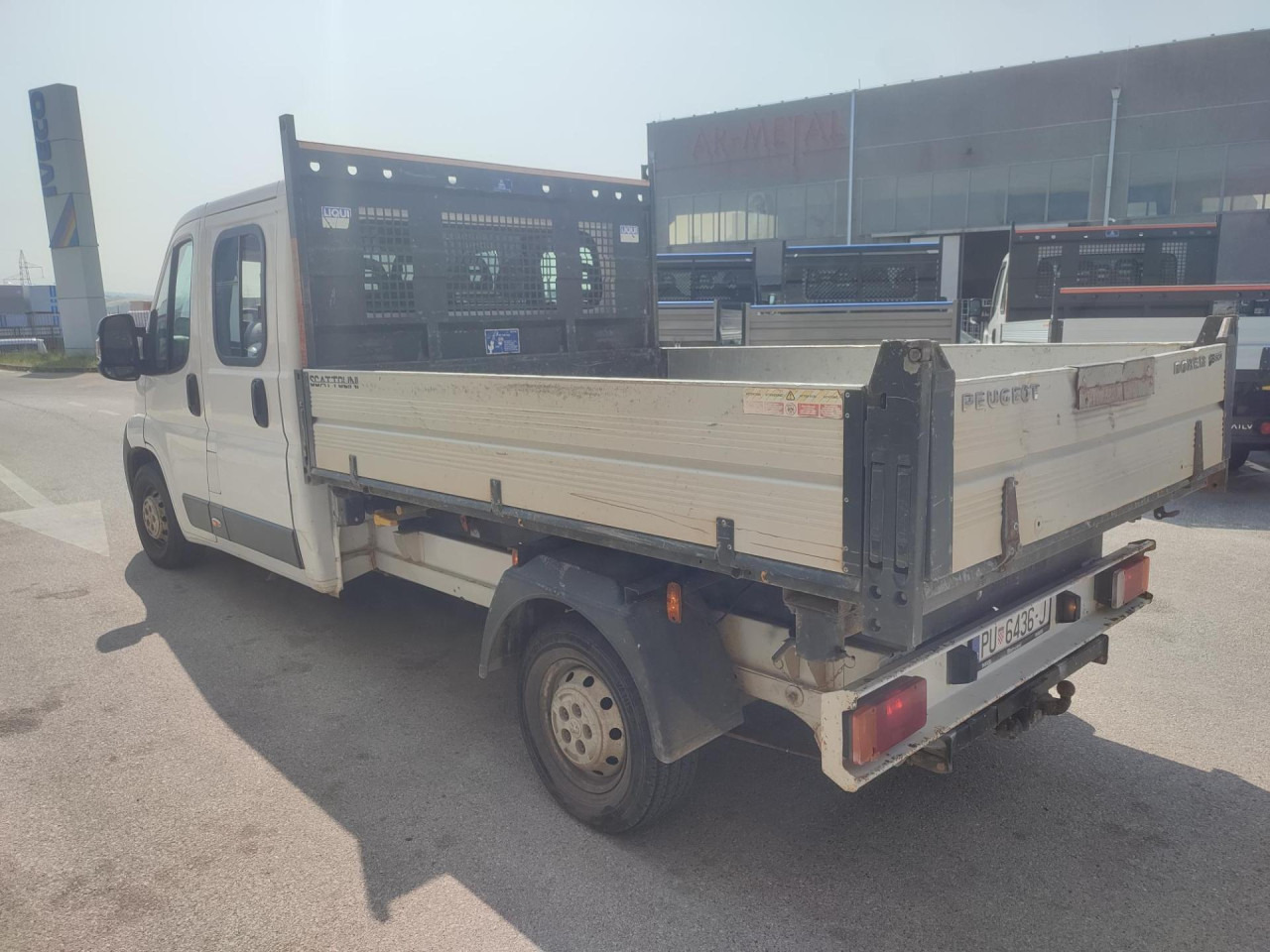 PEUGEOT Boxer 2.2 HDI - Utilitaire benne, Utilitaire double cabine: photos 3 PEUGEOT Boxer 2.2 HDI - Utilitaire benne, Utilitaire double cabine: photos 3