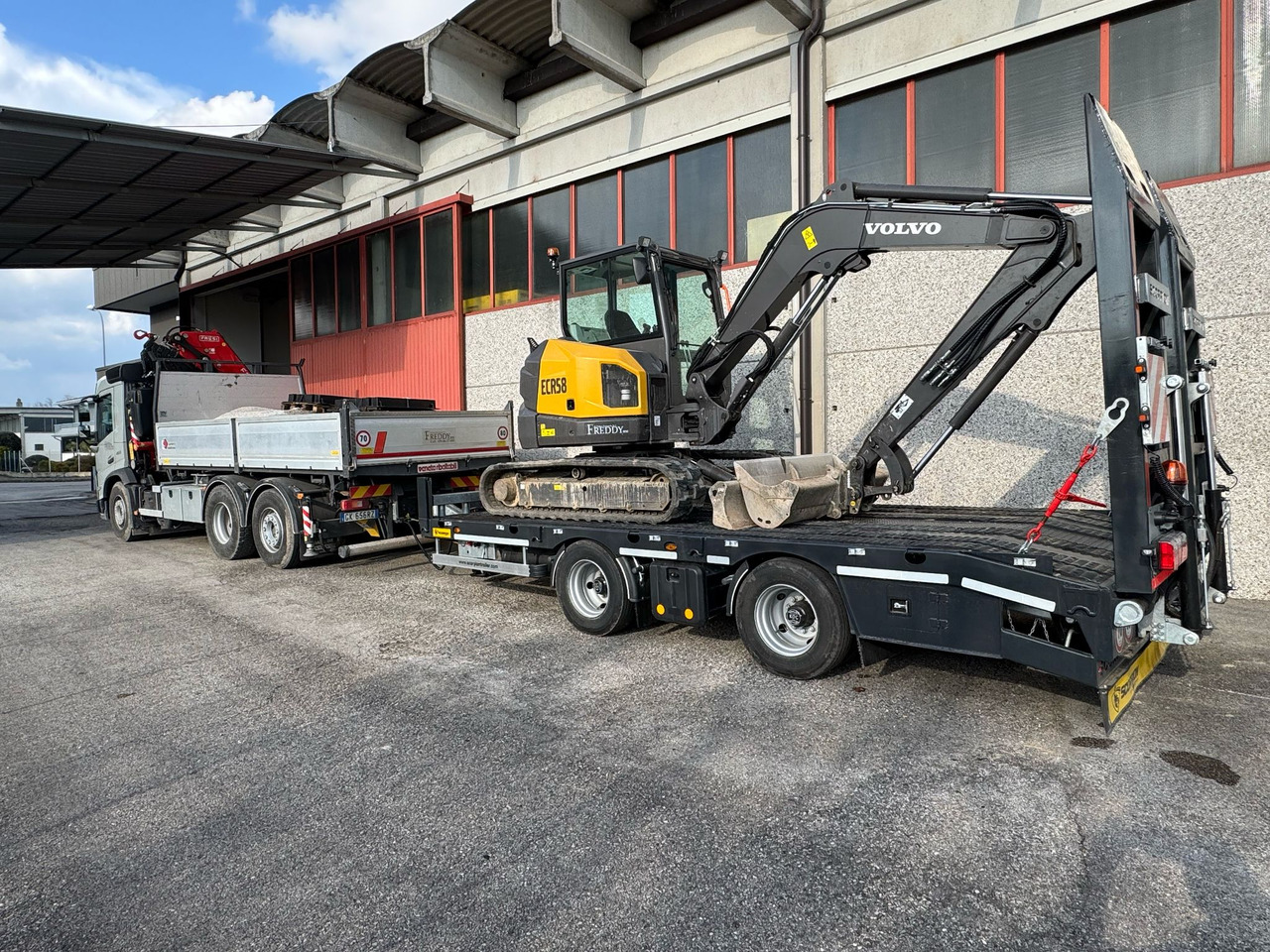 SCORPION 2 AXLE TANDEM TRAILER NEW (MANUFACTURER COMPANY) - Remorque plateau: photos 4 SCORPION 2 AXLE TANDEM TRAILER NEW (MANUFACTURER COMPANY) - Remorque plateau: photos 4