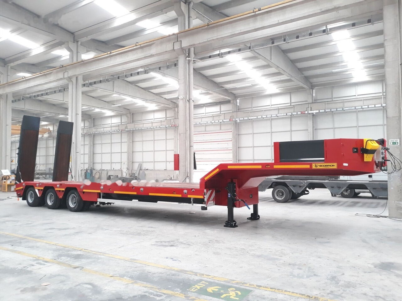 Scorpion Trailer 2024 NEW 3 AXLE (MANUFACTURER COMPANY) - Semi-remorque surbaissé: photos 3 Scorpion Trailer 2024 NEW 3 AXLE (MANUFACTURER COMPANY) - Semi-remorque surbaissé: photos 3