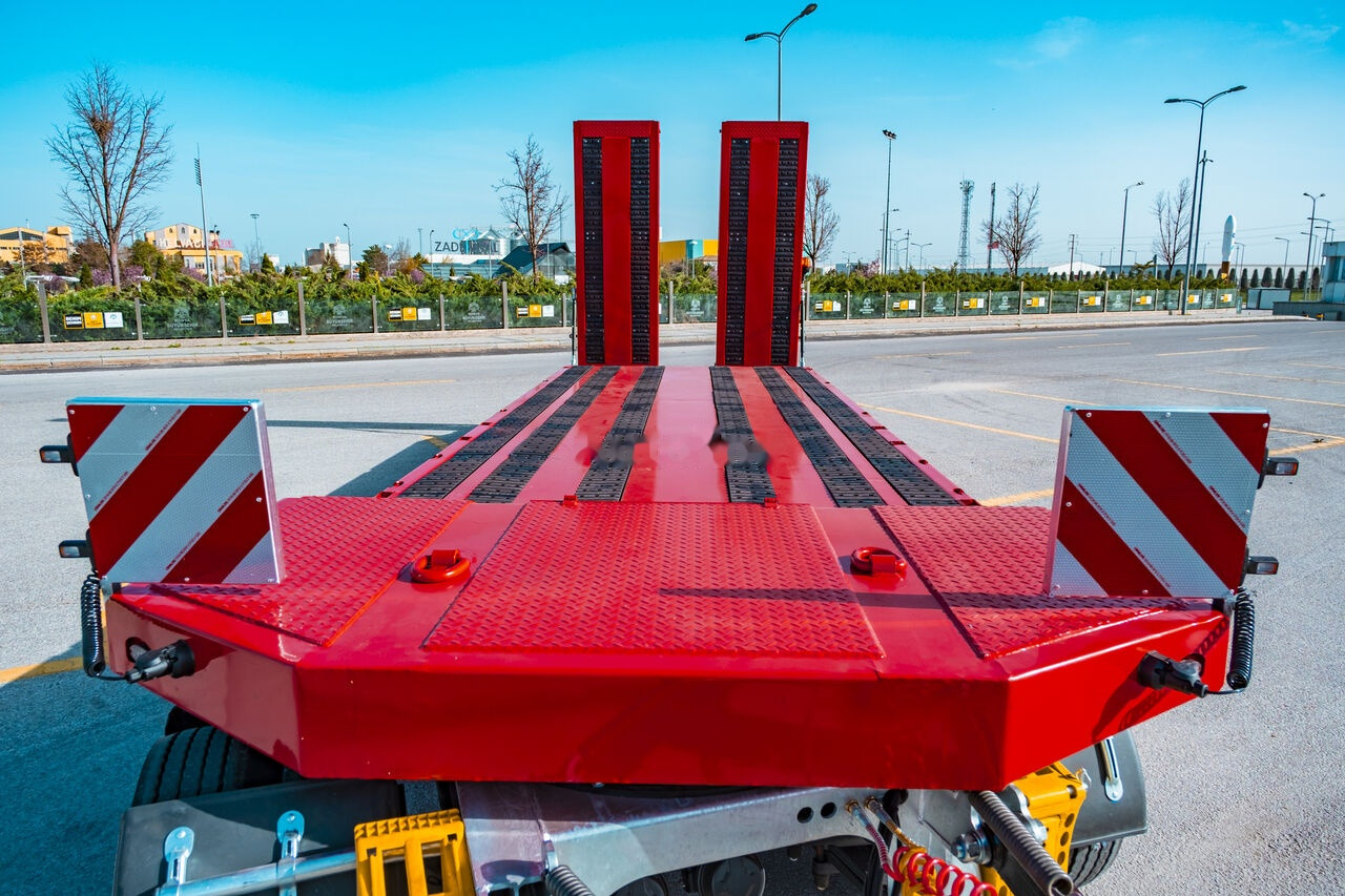 Scorpion Trailer SCORPION TRAILER NEW 3 AXLE (MANUFACTURER COMPANY) - Semi-remorque surbaissé: photos 3 Scorpion Trailer SCORPION TRAILER NEW 3 AXLE (MANUFACTURER COMPANY) - Semi-remorque surbaissé: photos 3