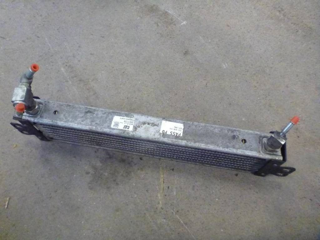 CAT 374 D Oljekylare, 338-7728  - Radiateur pour Engins de chantier: photos 2 CAT 374 D Oljekylare, 338-7728  - Radiateur pour Engins de chantier: photos 2