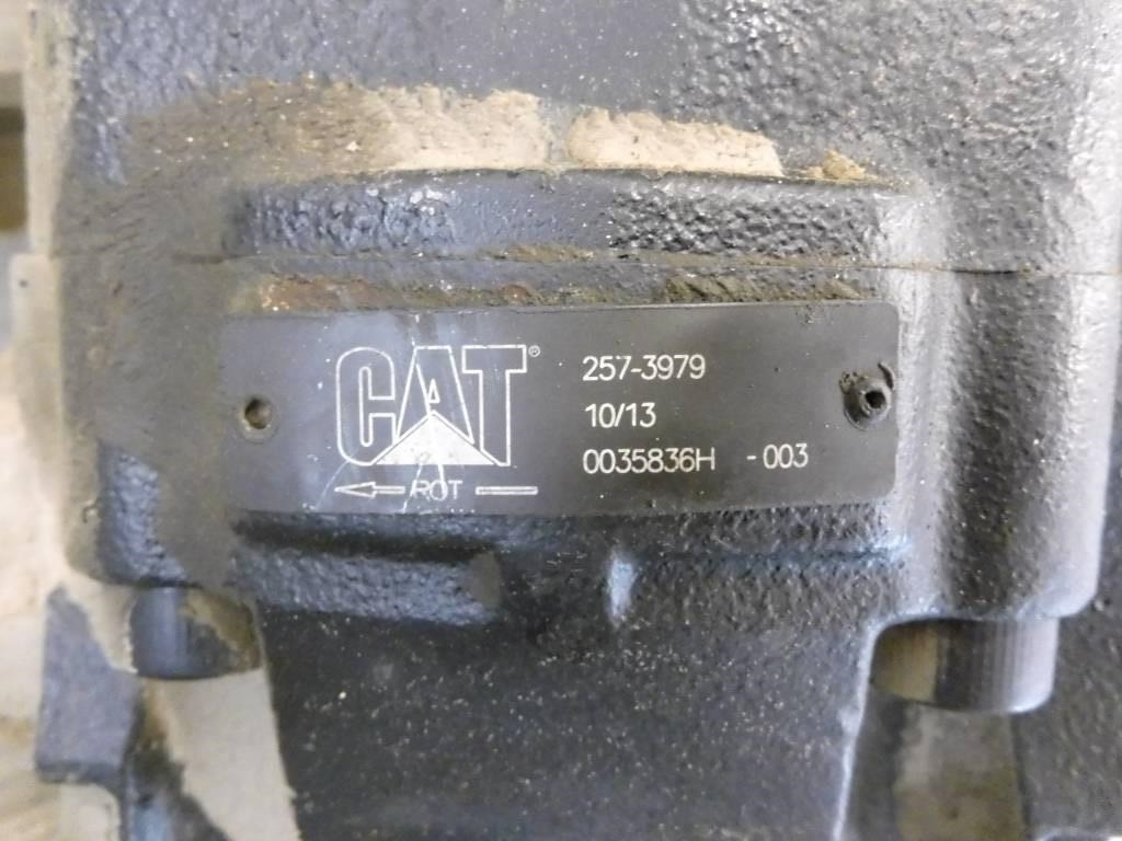 CAT 906 H 2 Hydraulpump, 257-3931 - Hydraulique pour Engins de chantier: photos 3 CAT 906 H 2 Hydraulpump, 257-3931 - Hydraulique pour Engins de chantier: photos 3