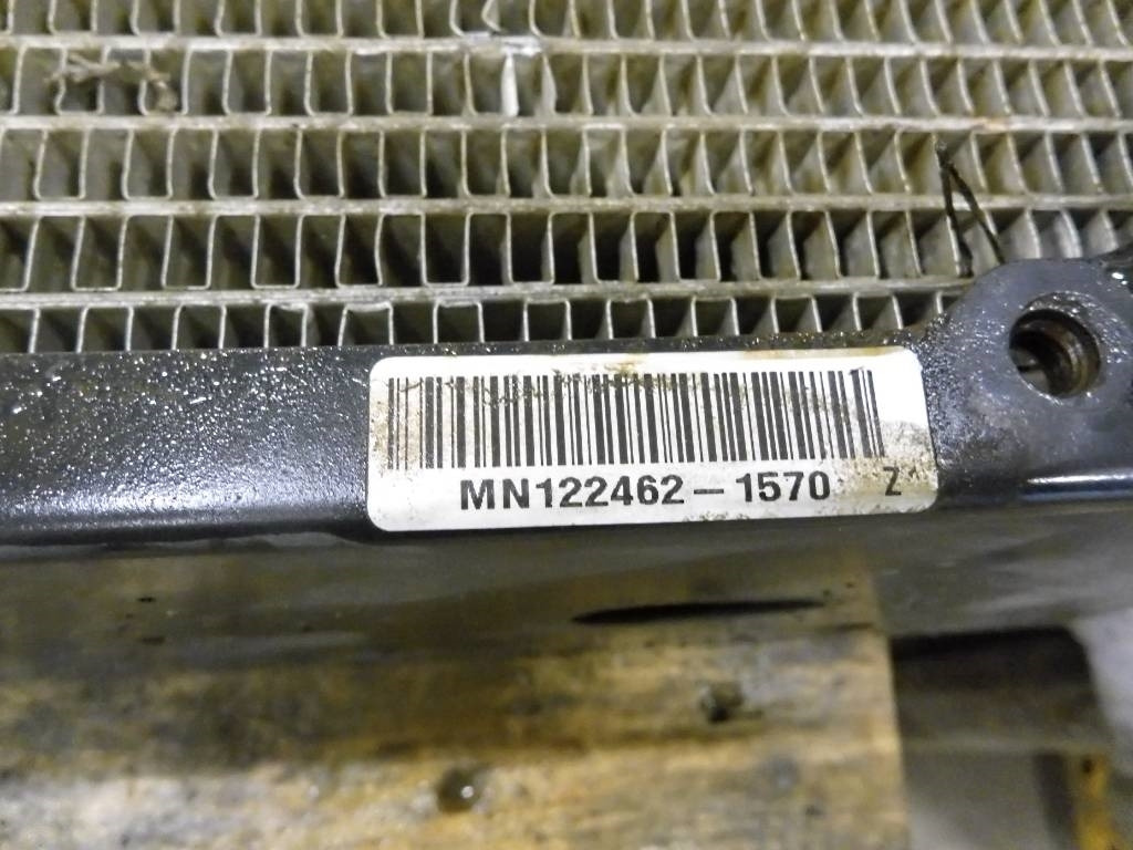 CAT 906 H 2 Kylare, 377-7572 - Radiateur pour Engins de chantier: photos 3 CAT 906 H 2 Kylare, 377-7572 - Radiateur pour Engins de chantier: photos 3