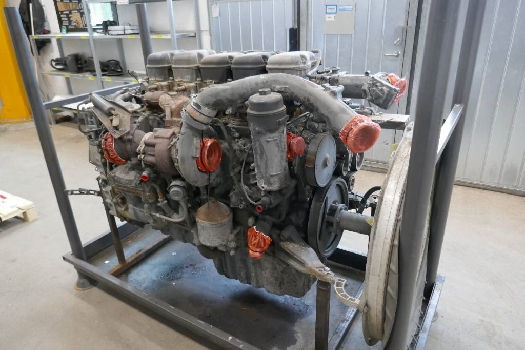 Scania P 320 - Moteur pour Camion: photos 1 Scania P 320 - Moteur pour Camion: photos 1