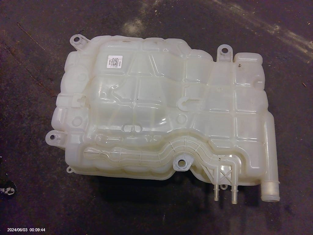 Scania R410 Expansionskärl, 2545035 - Moteur pour Camion: photos 3 Scania R410 Expansionskärl, 2545035 - Moteur pour Camion: photos 3