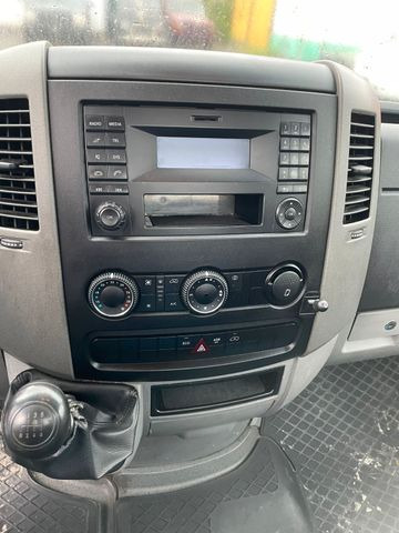 Mercedes-Benz 316 CDI, 5.20m Pritsche - Utilitaire plateau: photos 4 Mercedes-Benz 316 CDI, 5.20m Pritsche - Utilitaire plateau: photos 4