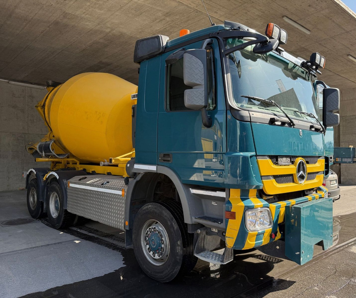 Mercedes-Benz Actros 2648 6x4/4,MP3,EPS,Wechselsys Liebherr 7m - Camion malaxeur: photos 2 Mercedes-Benz Actros 2648 6x4/4,MP3,EPS,Wechselsys Liebherr 7m - Camion malaxeur: photos 2