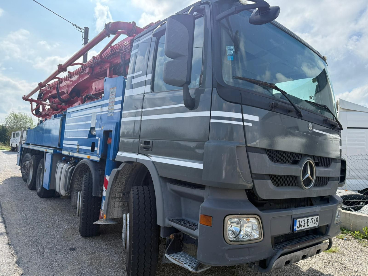 Mercedes-Benz Actros 4448 10x4, E5, MP-3, Putzmeister M46-5 - Camion pompe: photos 2 Mercedes-Benz Actros 4448 10x4, E5, MP-3, Putzmeister M46-5 - Camion pompe: photos 2