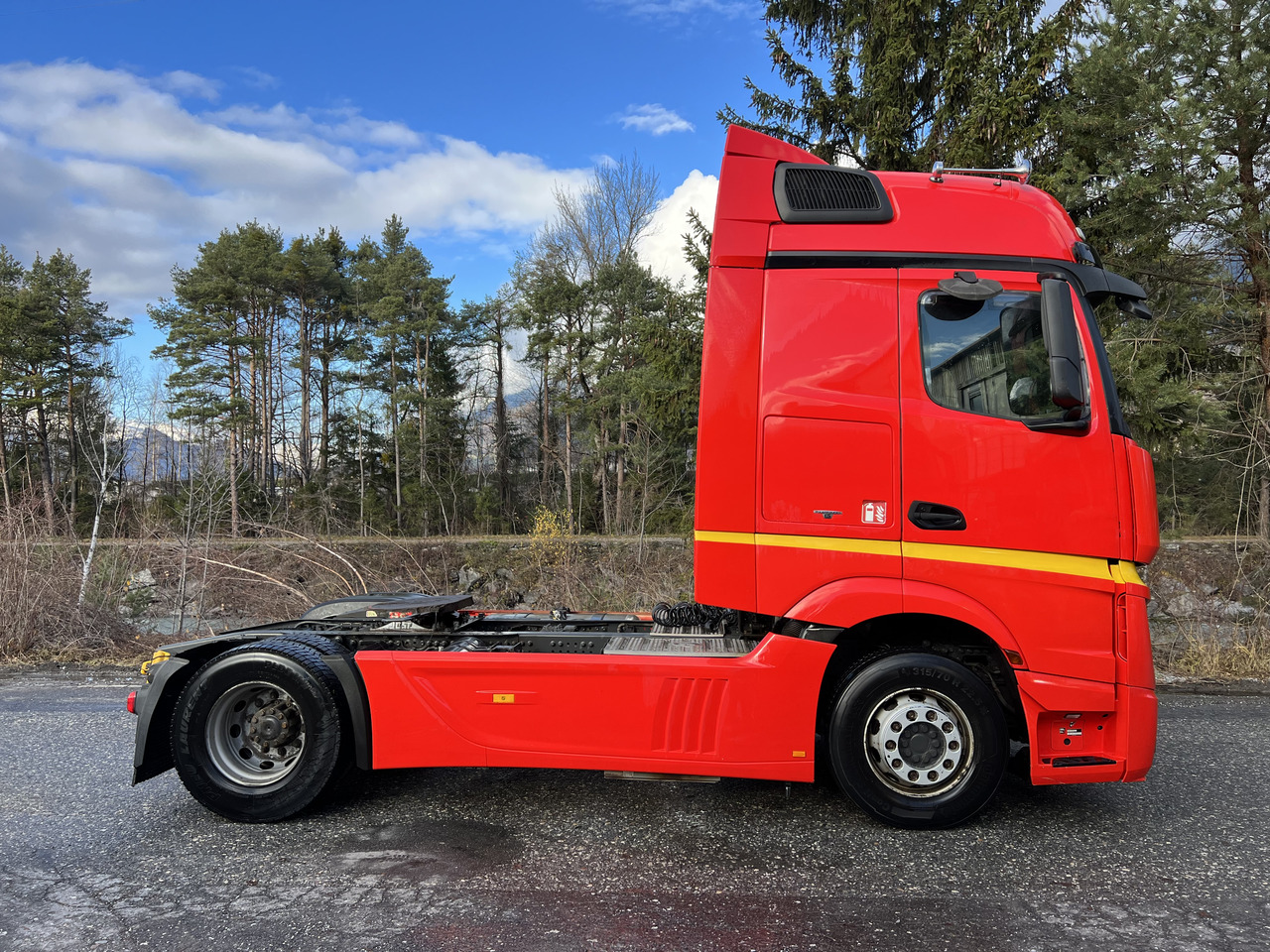 MERCEDES-BENZ Actros 1845 4x2, E6, Retarder - Tracteur routier: photos 3 MERCEDES-BENZ Actros 1845 4x2, E6, Retarder - Tracteur routier: photos 3