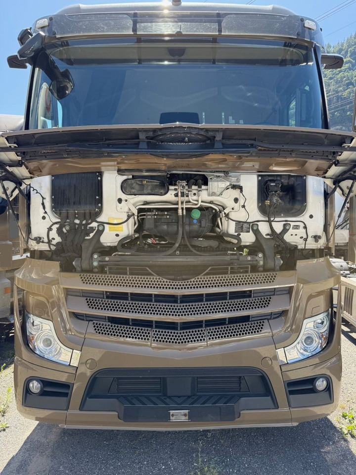 Mercedes-Benz Actros 1845 4x2, MP5, E6, Retarder - Tracteur routier: photos 3 Mercedes-Benz Actros 1845 4x2, MP5, E6, Retarder - Tracteur routier: photos 3