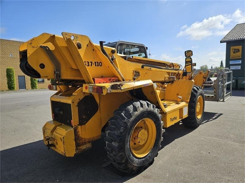 JCB 537-130 med mandskabskurv - Chariot télescopique: photos 4 JCB 537-130 med mandskabskurv - Chariot télescopique: photos 4