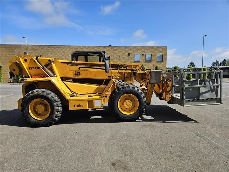 JCB 537-130 med mandskabskurv - Chariot télescopique: photos 5 JCB 537-130 med mandskabskurv - Chariot télescopique: photos 5