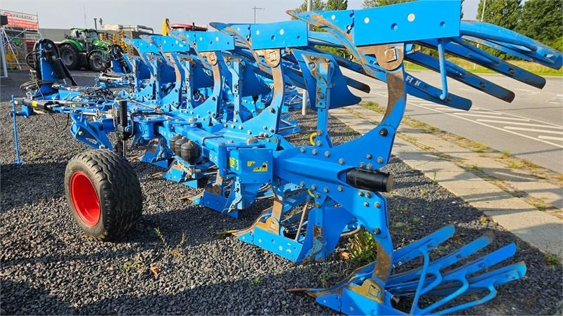 Lemken Juwel 8M Juwel 8 OF - Charrue: photos 1 Lemken Juwel 8M Juwel 8 OF - Charrue: photos 1