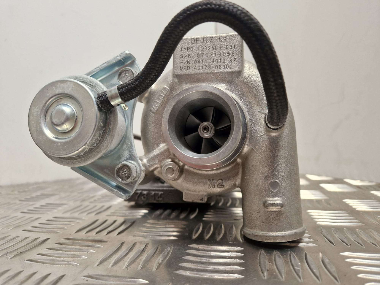 Deutz TD025L3-08T G33q Turbo - Moteur et pièces pour Engins de chantier: photos 3 Deutz TD025L3-08T G33q Turbo - Moteur et pièces pour Engins de chantier: photos 3