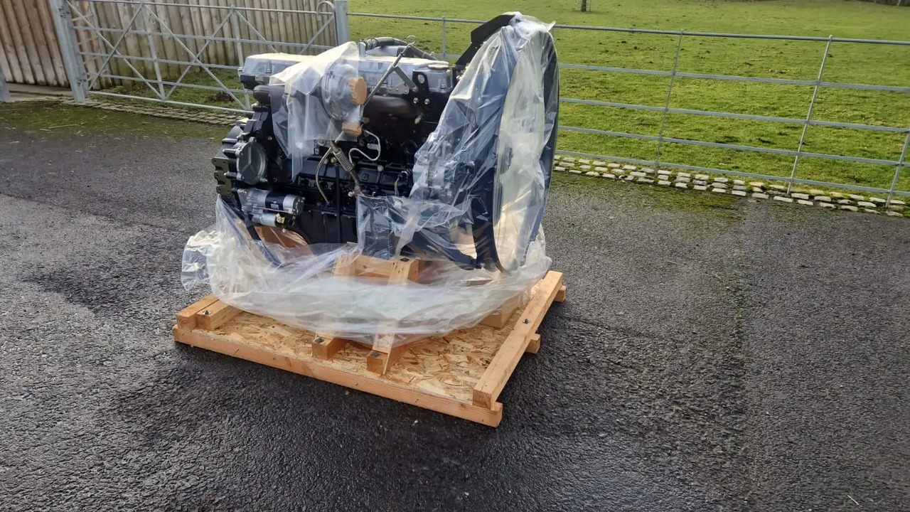 Isuzu 6HK1 178kw engine 01/145270 - Moteur pour Engins de chantier: photos 5 Isuzu 6HK1 178kw engine 01/145270 - Moteur pour Engins de chantier: photos 5