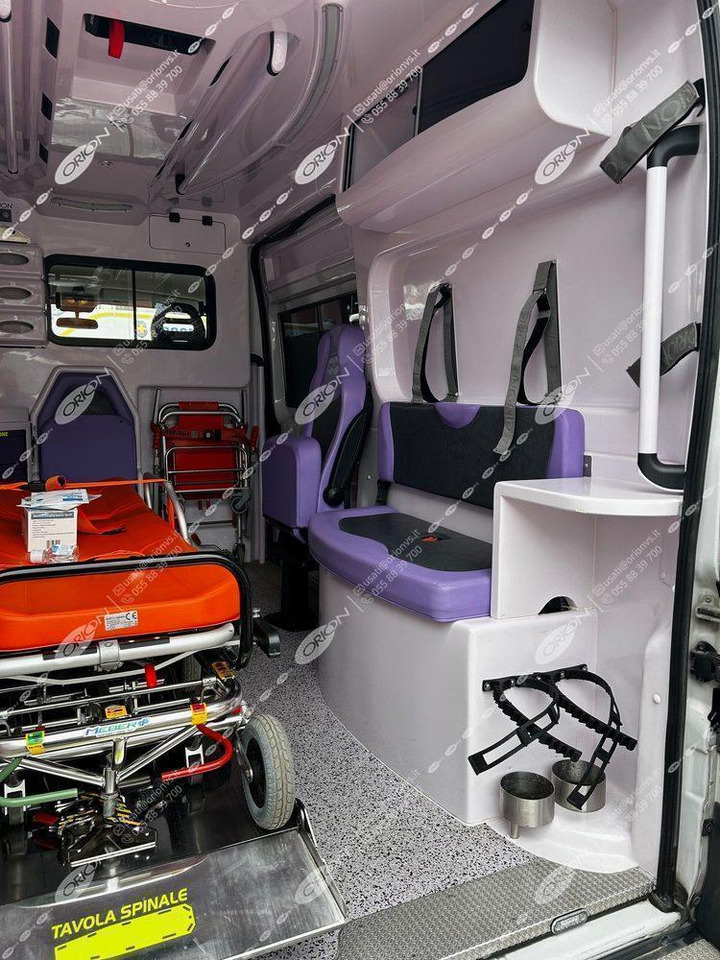 FIAT FIAT 290 DUCATO - Ambulance: photos 4 FIAT FIAT 290 DUCATO - Ambulance: photos 4