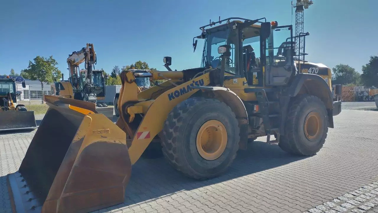 2021 Komatsu WA 470-8 - Chargeuse sur pneus: photos 1 2021 Komatsu WA 470-8 - Chargeuse sur pneus: photos 1