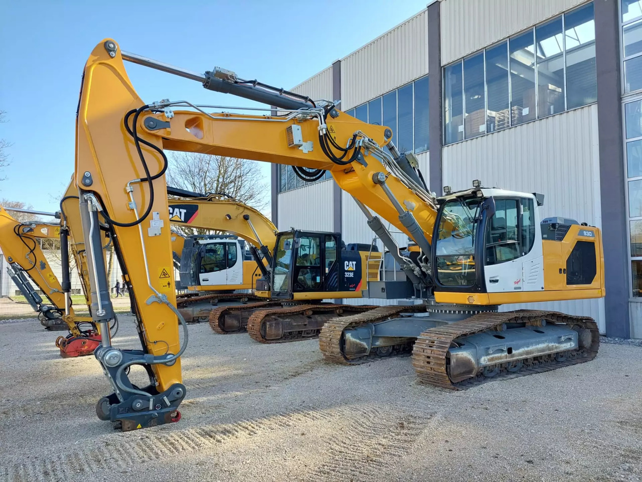 2021 Liebherr R 930NLC - Pelle sur chenille: photos 1 2021 Liebherr R 930NLC - Pelle sur chenille: photos 1