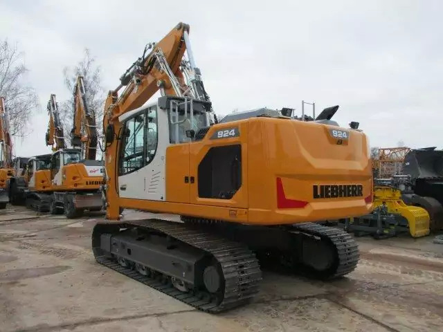 2023 Liebherr R 924 LC Litronic G8.0-D - Pelle sur chenille: photos 3 2023 Liebherr R 924 LC Litronic G8.0-D - Pelle sur chenille: photos 3