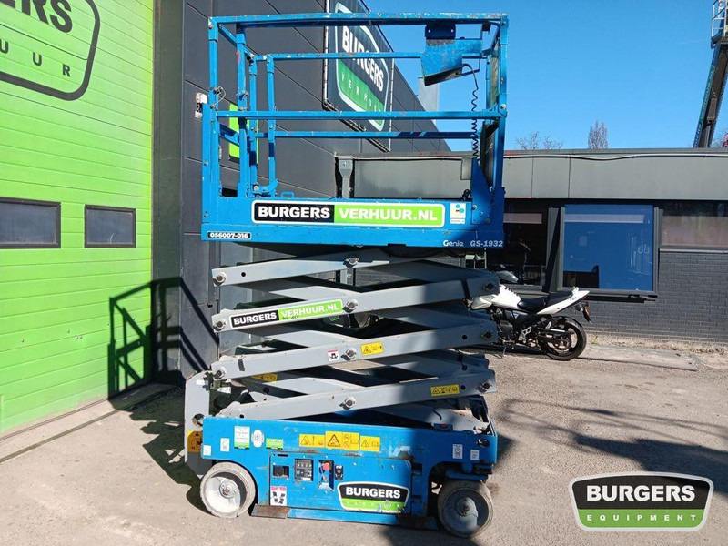 Genie GS-1932 - Nacelle ciseaux: photos 1 Genie GS-1932 - Nacelle ciseaux: photos 1