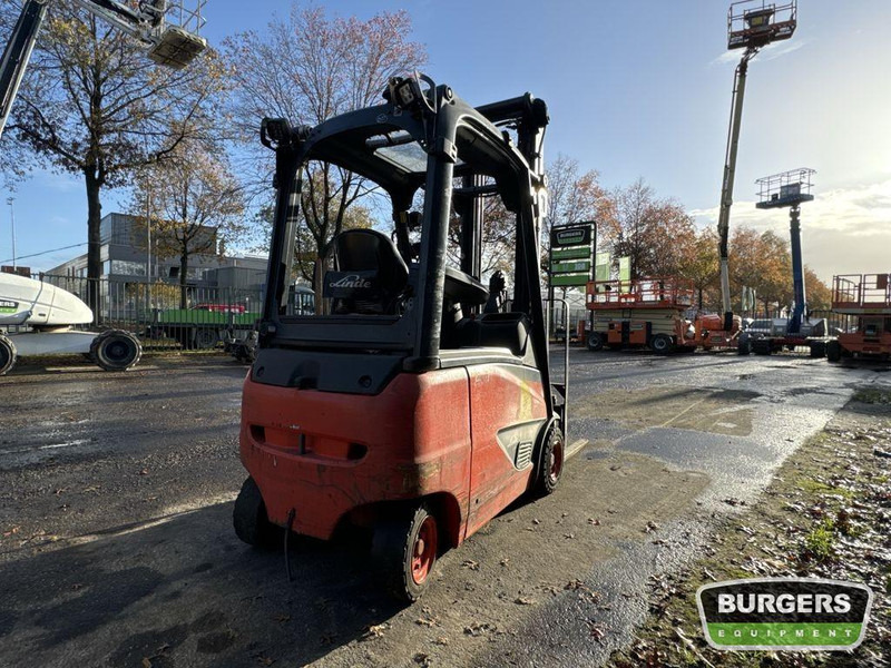 Linde E16PH-02 - Chariot élévateur électrique: photos 4 Linde E16PH-02 - Chariot élévateur électrique: photos 4