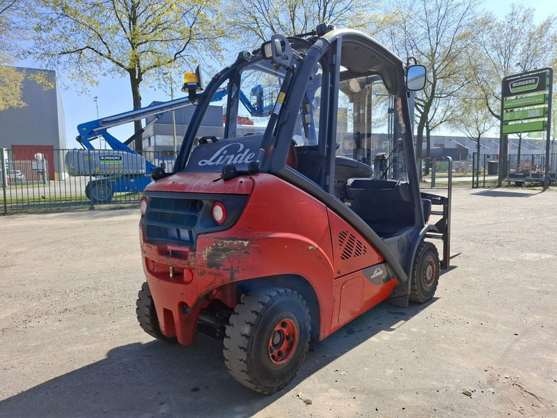 Linde H25T - Chariot élévateur à gaz: photos 3 Linde H25T - Chariot élévateur à gaz: photos 3
