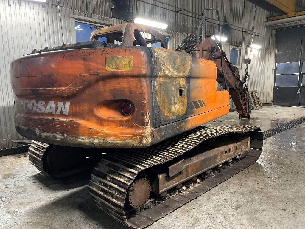 Doosan DX 180 LC Dismantled: only spare parts - Pelle sur chenille: photos 3 Doosan DX 180 LC Dismantled: only spare parts - Pelle sur chenille: photos 3