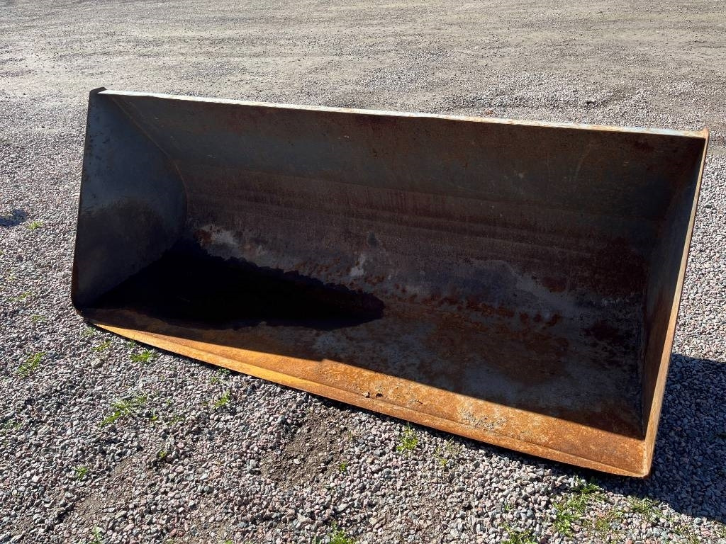 Lättmatrialskopa Norje Trima / SMS fäste - Godet pour Engins de chantier: photos 4 Lättmatrialskopa Norje Trima / SMS fäste - Godet pour Engins de chantier: photos 4
