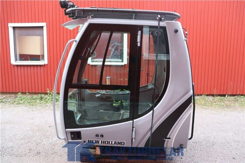 New Holland WE150C - Cabine pour Machine agricole: photos 4 New Holland WE150C - Cabine pour Machine agricole: photos 4