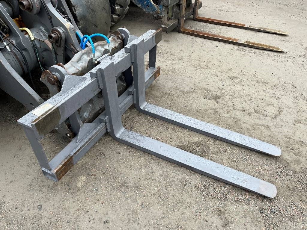 Pallgafflar / Forks Hydrauliska 9,9 ton - Fourches pour Engins de chantier: photos 5 Pallgafflar / Forks Hydrauliska 9,9 ton - Fourches pour Engins de chantier: photos 5