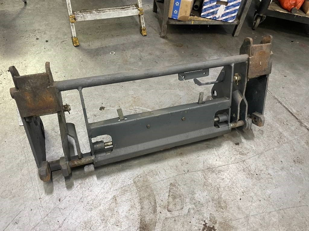 Redskapsfäste Euro Lilla Bm till Quicke Q75 - Attache rapide: photos 2 Redskapsfäste Euro Lilla Bm till Quicke Q75 - Attache rapide: photos 2