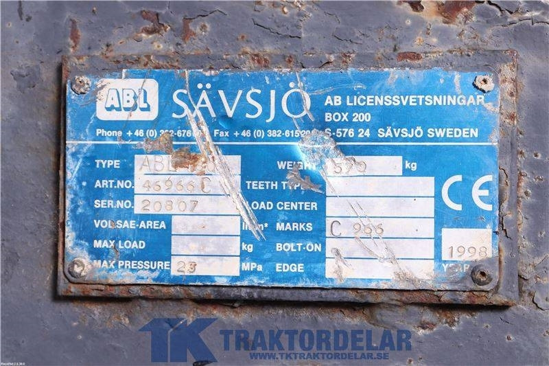 Redskapsfäste / Quickhitch CAT 966 - Attache rapide pour Engins de chantier: photos 5 Redskapsfäste / Quickhitch CAT 966 - Attache rapide pour Engins de chantier: photos 5